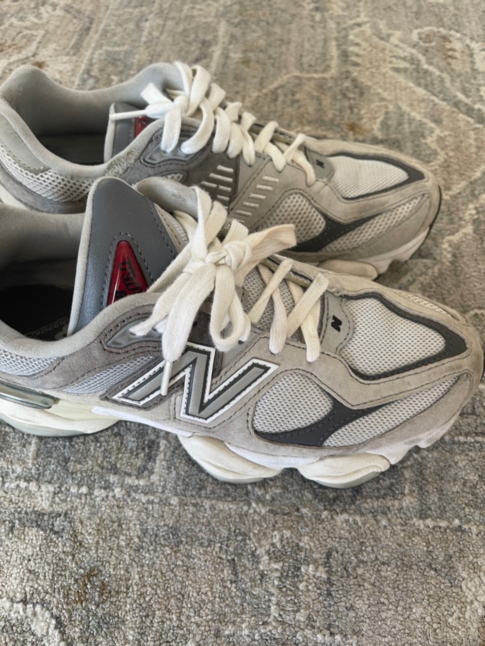 New Balance 9060 - Picture 2 of 9